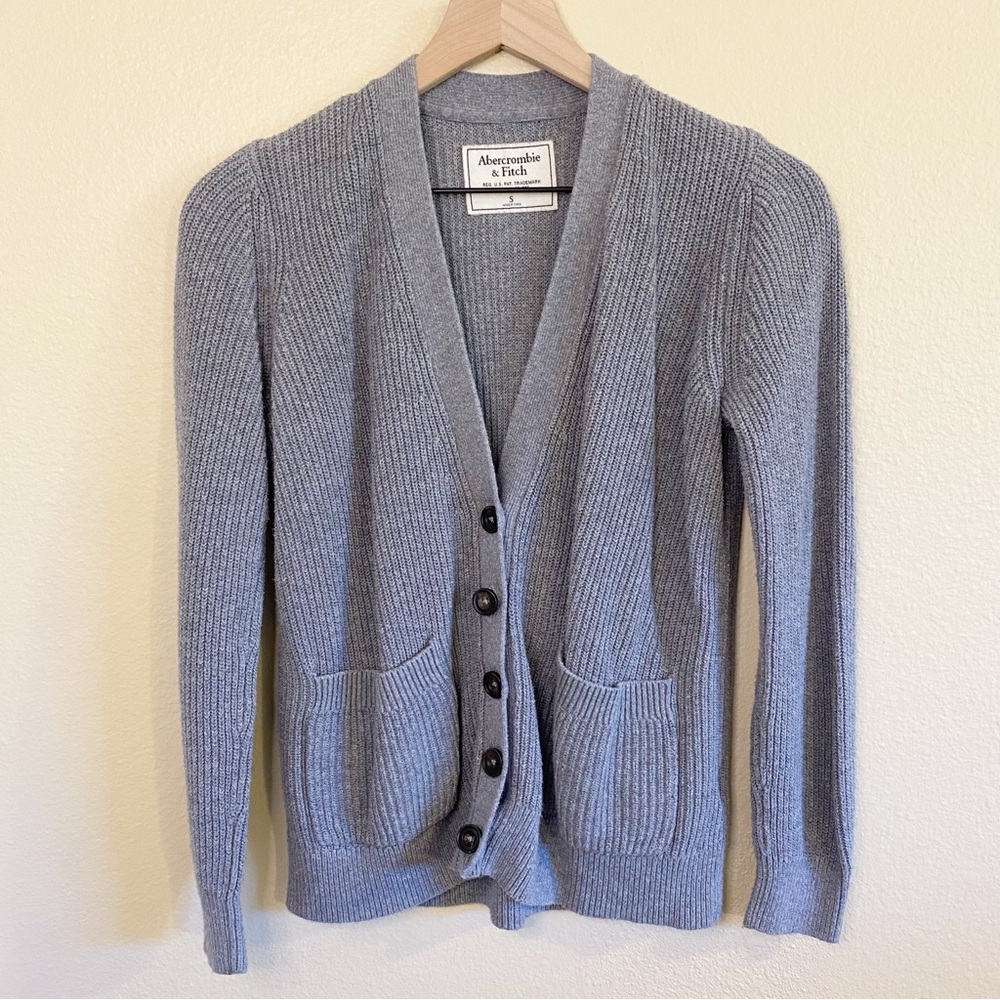 Abercrombie & Fitch Gray Knit Cardigan Size Small